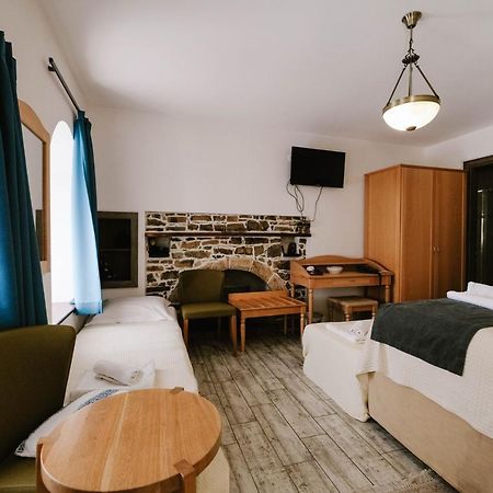 Fardi Residence Guesthouse Samothraki Exterior photo
